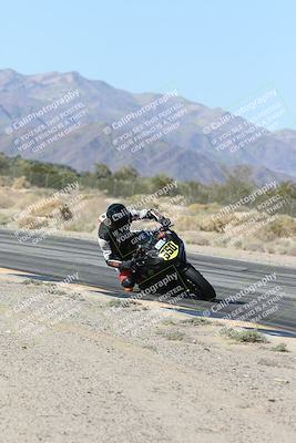 media/Dec-04-2025-Racers Edge (Thu) [[5ebc9f124d]]/3-B Group/3-Session 2 (Turn 7 Inside)/